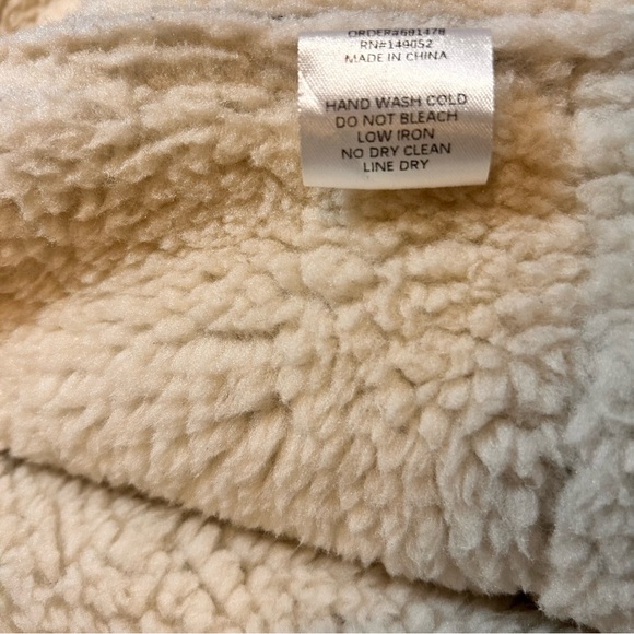 Fashion Nova Faux Leather Sherpa-Lined Moto Jacket - Size XS - Picture 12 of 13